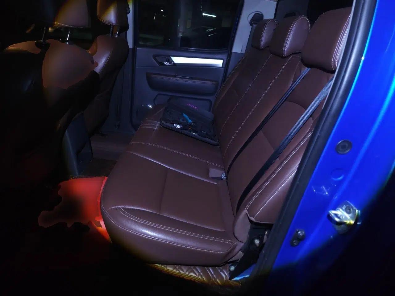 JAC Group T8 2018 2.0T Diesel Two-Wheel Drive Prestige Version Big Double HFC4DB2-1D1 — миниатюра 18