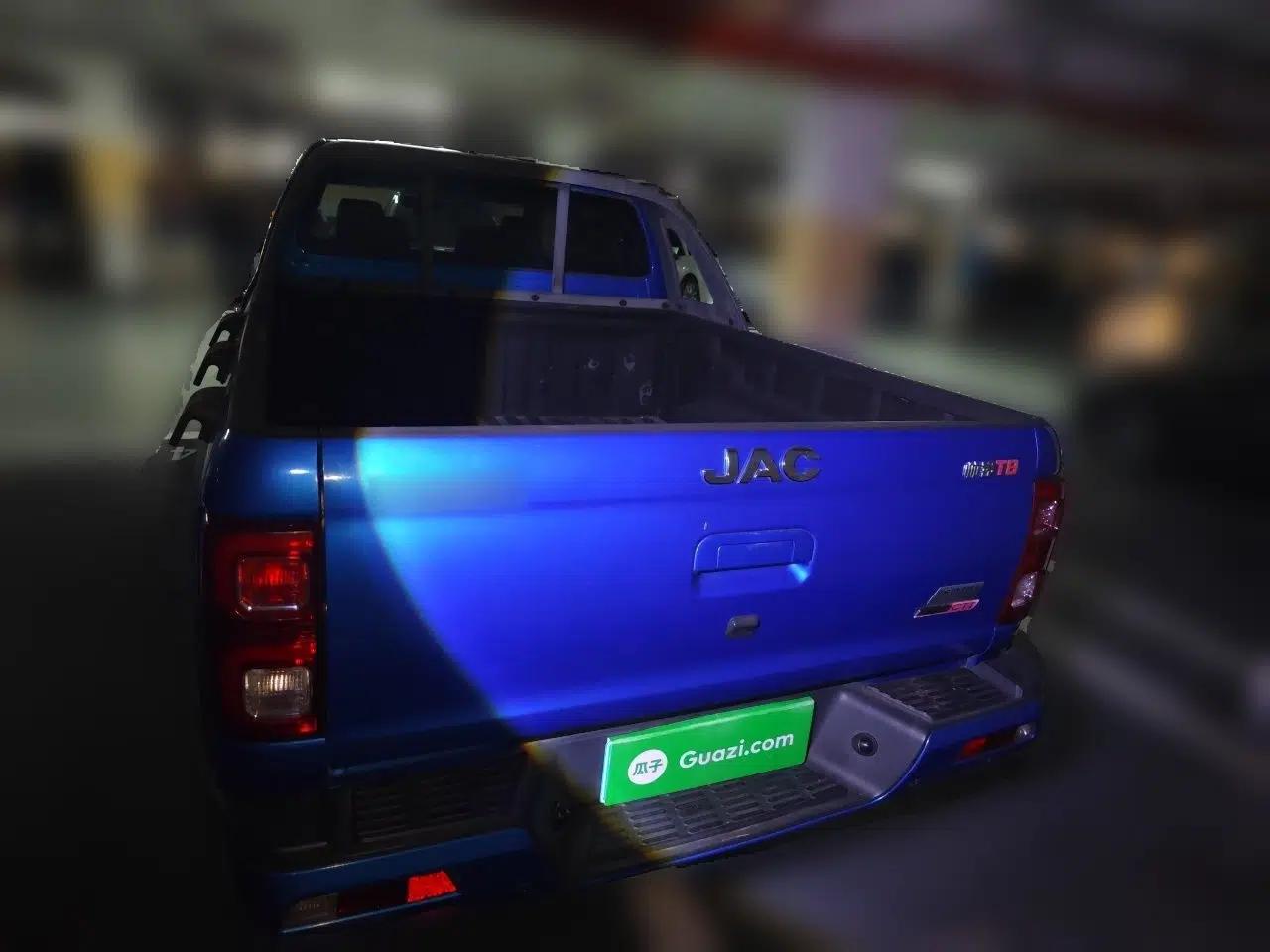 JAC Group T8 2018 2.0T Diesel Two-Wheel Drive Prestige Version Big Double HFC4DB2-1D1 — миниатюра 5