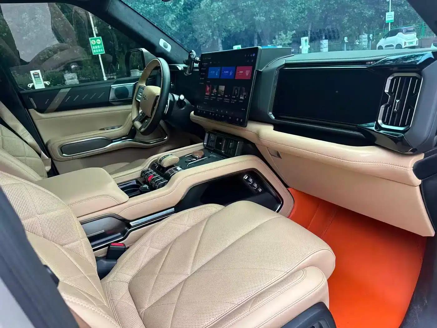Leopard 8 2025 Smart & Brave Flagship Edition 6-seater — миниатюра 11