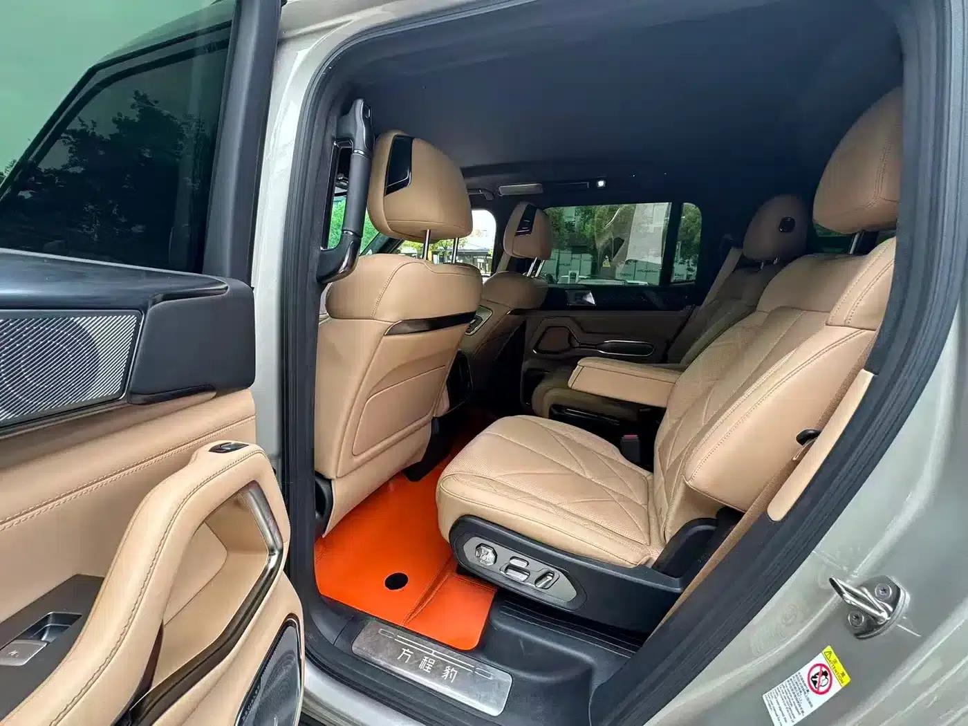 Leopard 8 2025 Smart & Brave Flagship Edition 6-seater — миниатюра 9