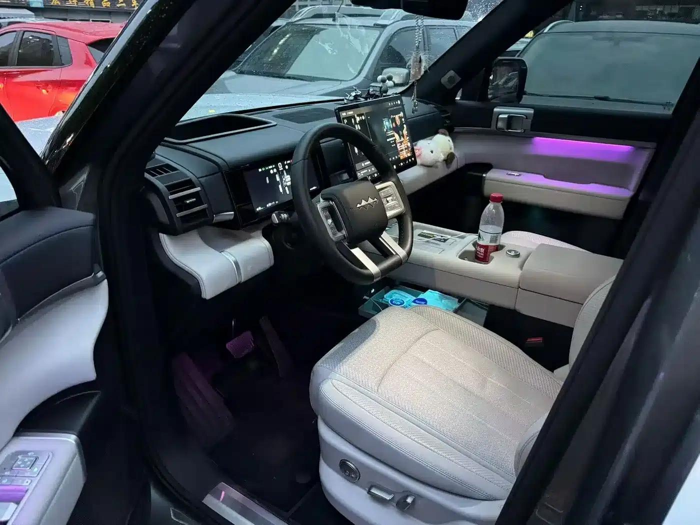 Titanium 7 2025 Model 190KM 4WD Ultra Edition — миниатюра 4