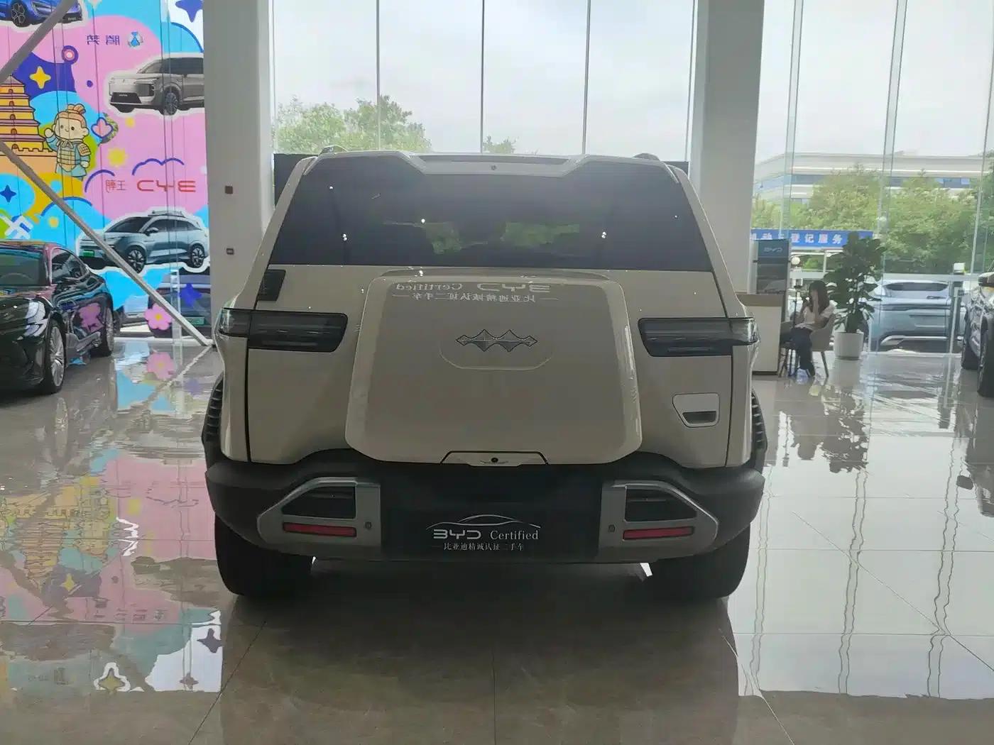 Titanium 3 2025 Model 501KM AWD Ultra Edition — миниатюра 6