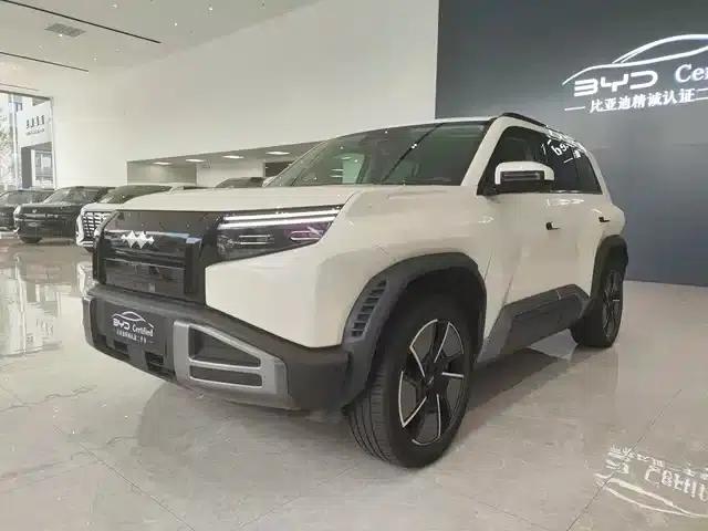 Titanium 3 2025 Model 501KM AWD Ultra Edition