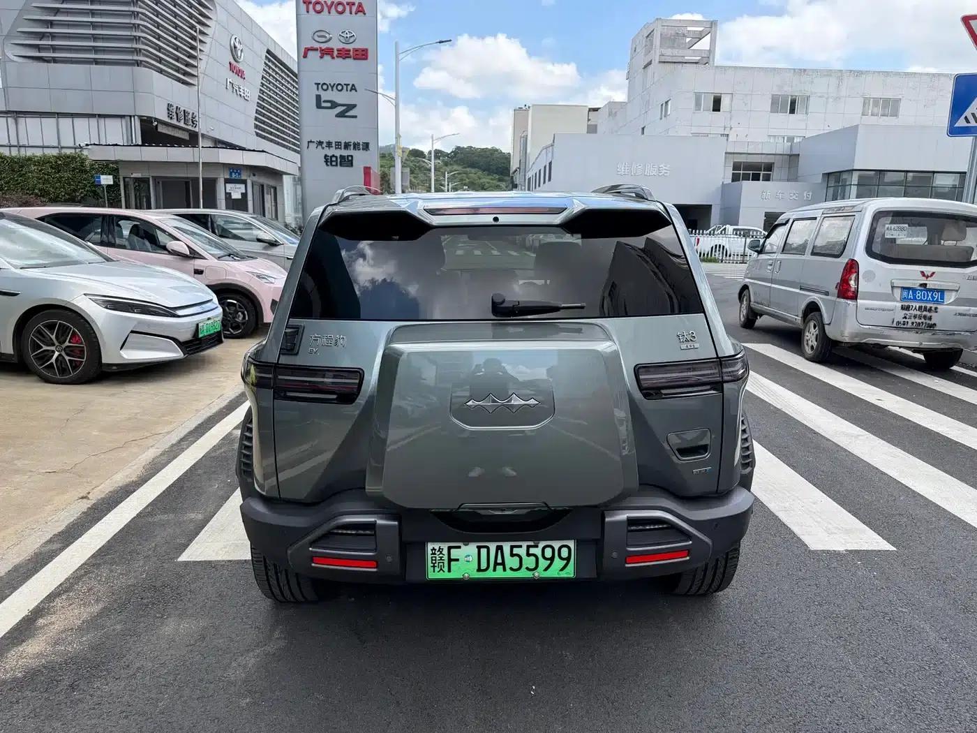 Titanium 3 2025 Model 501KM AWD Ultra Edition — миниатюра 9
