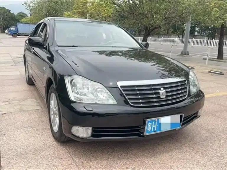 Crown 2008 2.5L 5th Anniversary Edition — миниатюра 3