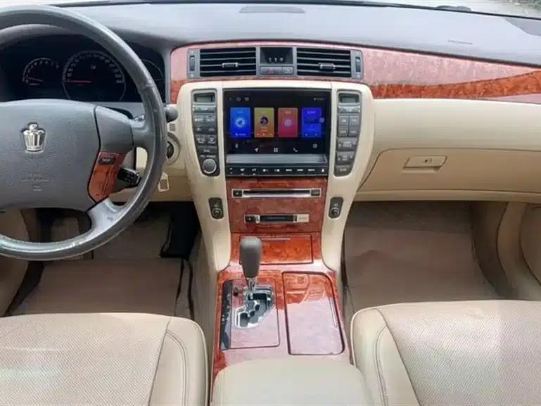 Crown 2008 2.5L 5th Anniversary Edition — миниатюра 7