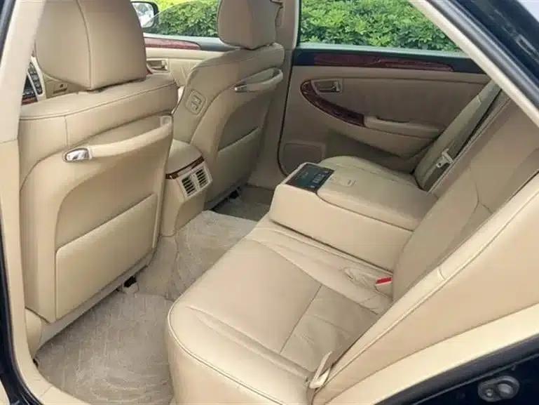 Crown 2008 2.5L 5th Anniversary Edition — миниатюра 9