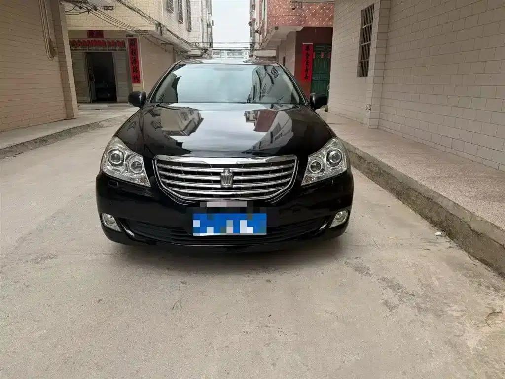 Crown 2010 2.5L Royal — миниатюра 2