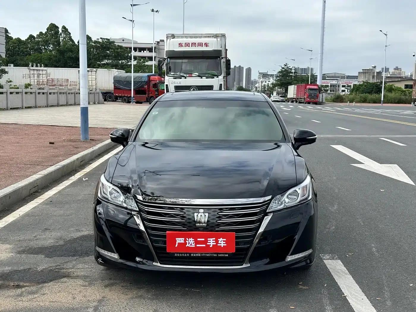 Crown 2018 2.0T Sport Edition — миниатюра 2