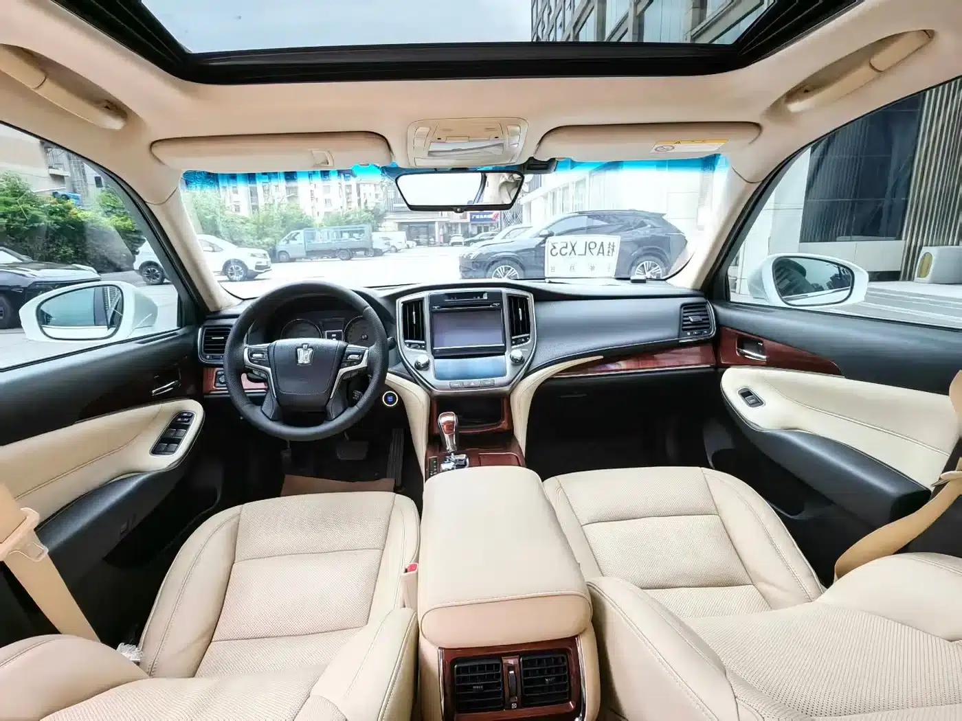 Crown 2015 2.5L Smart Edition — миниатюра 9