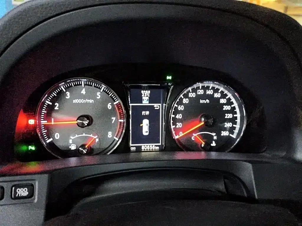 Crown 2018 2.0T Sport Edition — миниатюра 8