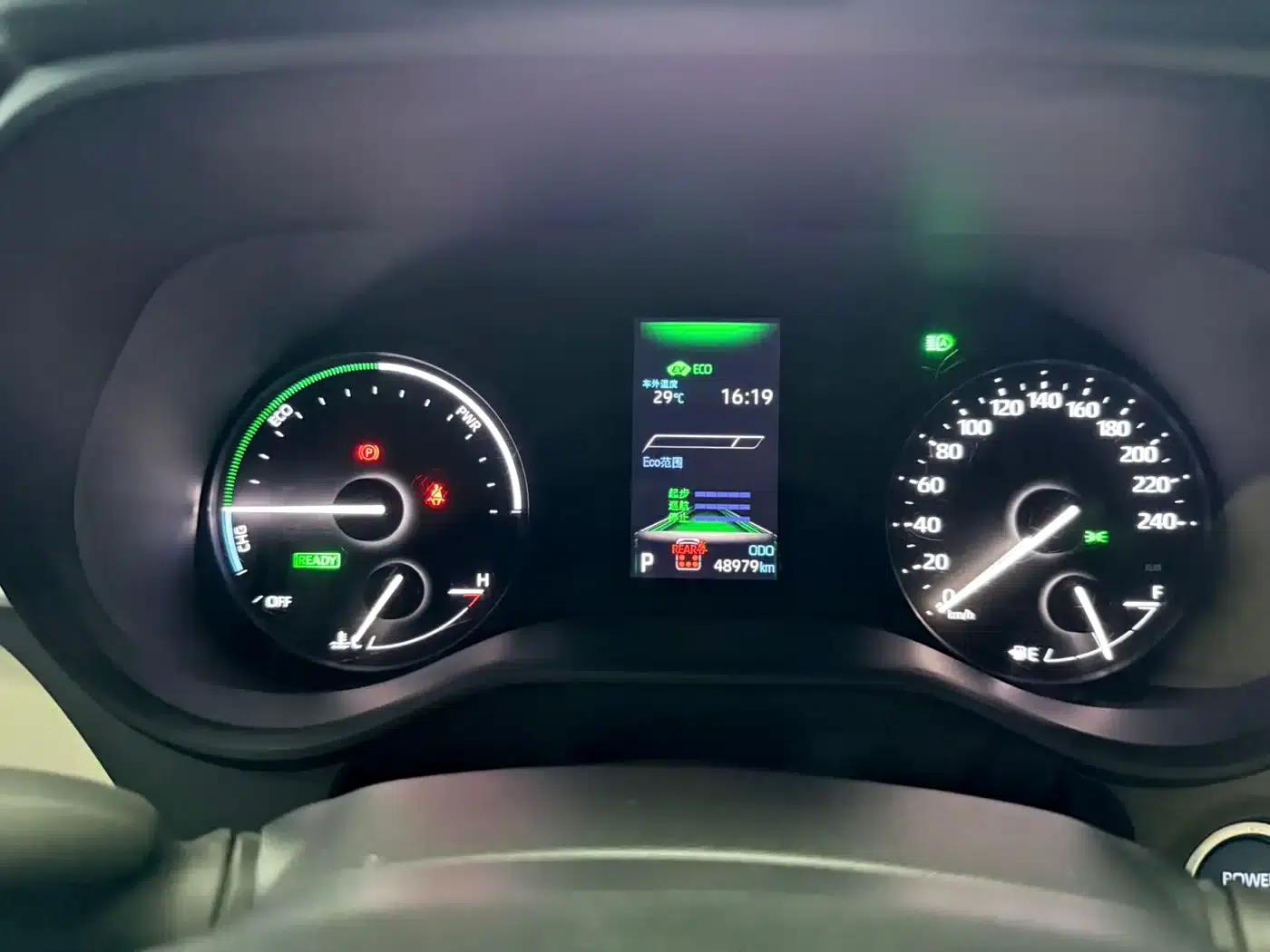 2023 Grevia 2.5L Hybrid Premium Plus Edition — миниатюра 13