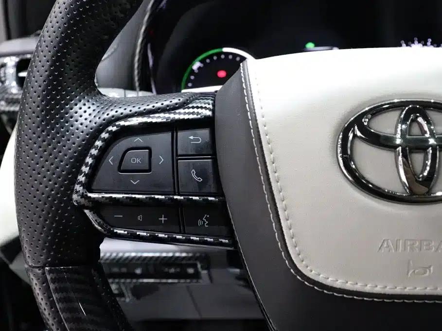 2024 Grevia 2.5L Hybrid Comfort Edition — миниатюра 21