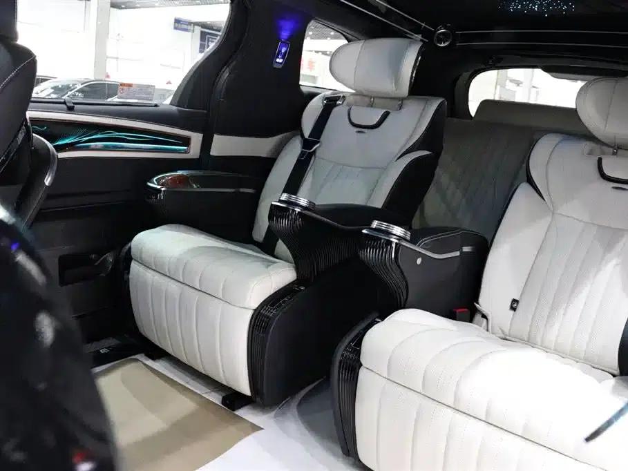 2024 Grevia 2.5L Hybrid Comfort Edition — миниатюра 10