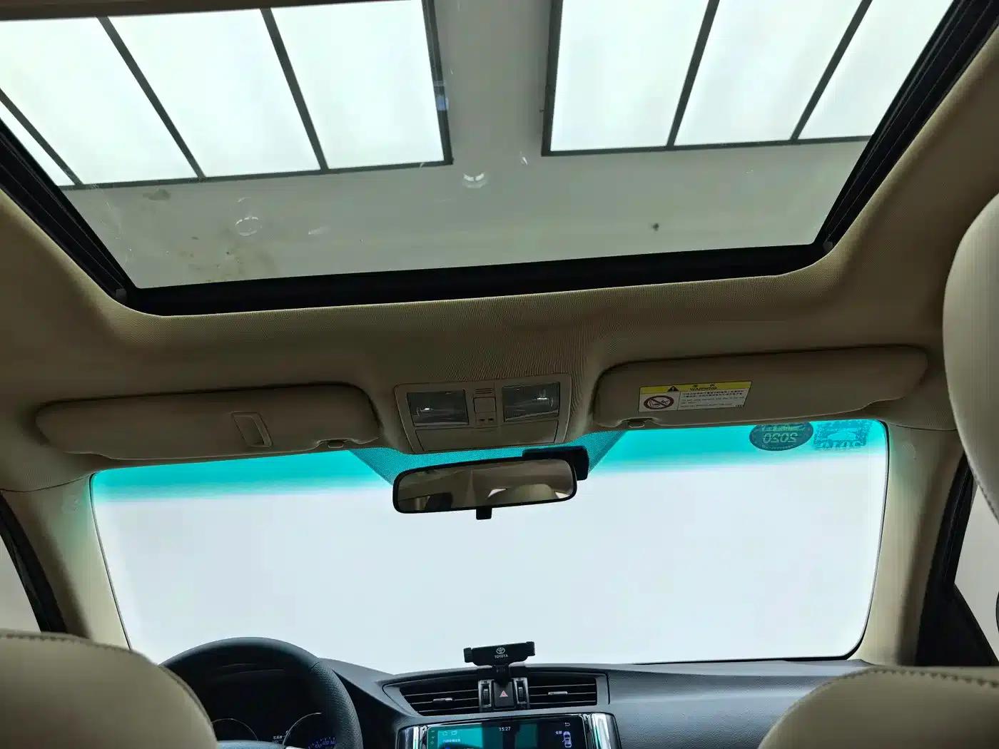 Reiz 2013 2.5V Premium Edition — миниатюра 16