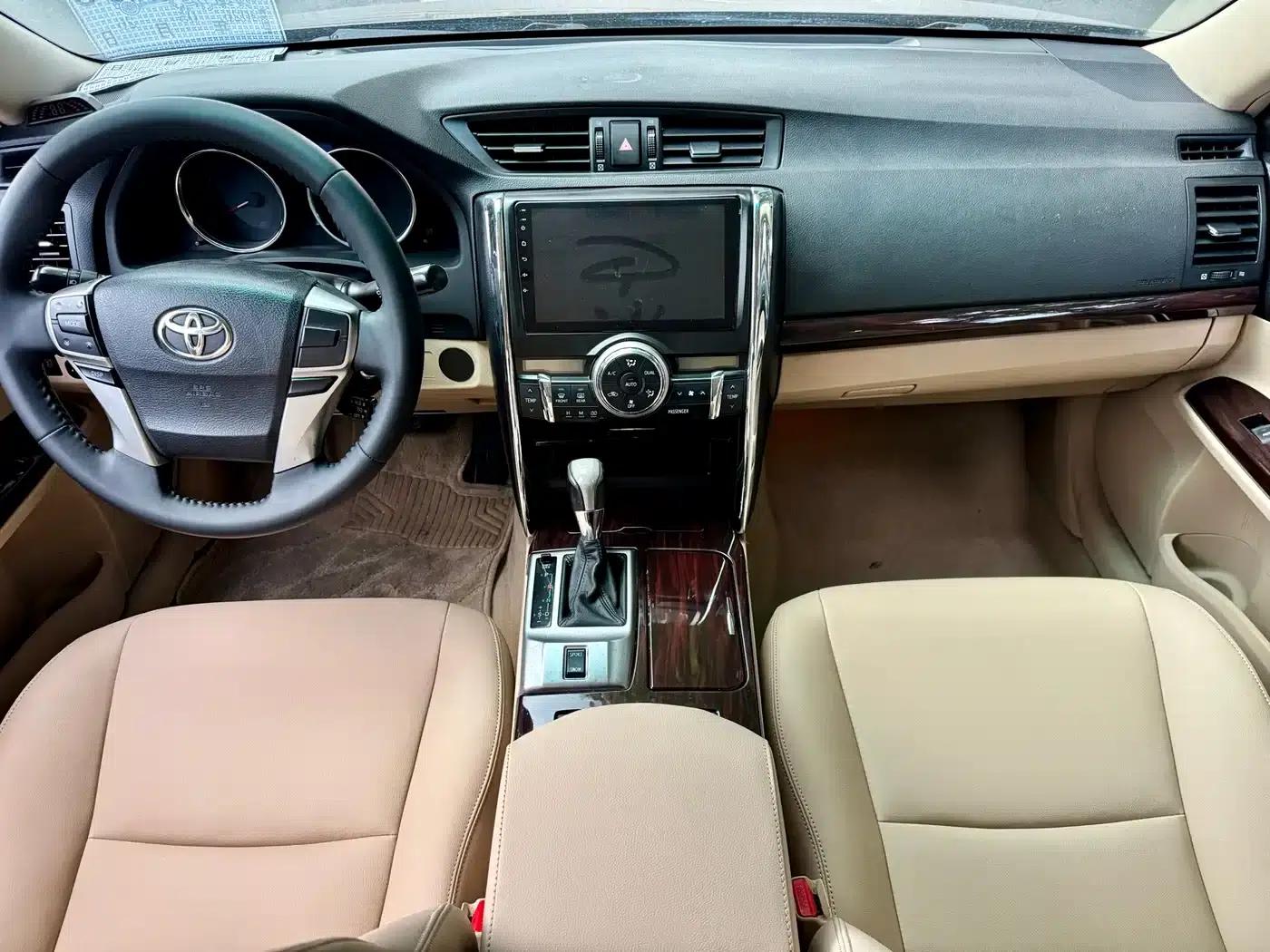 Reiz 2012 2.5V Elegant Elite Edition — миниатюра 11