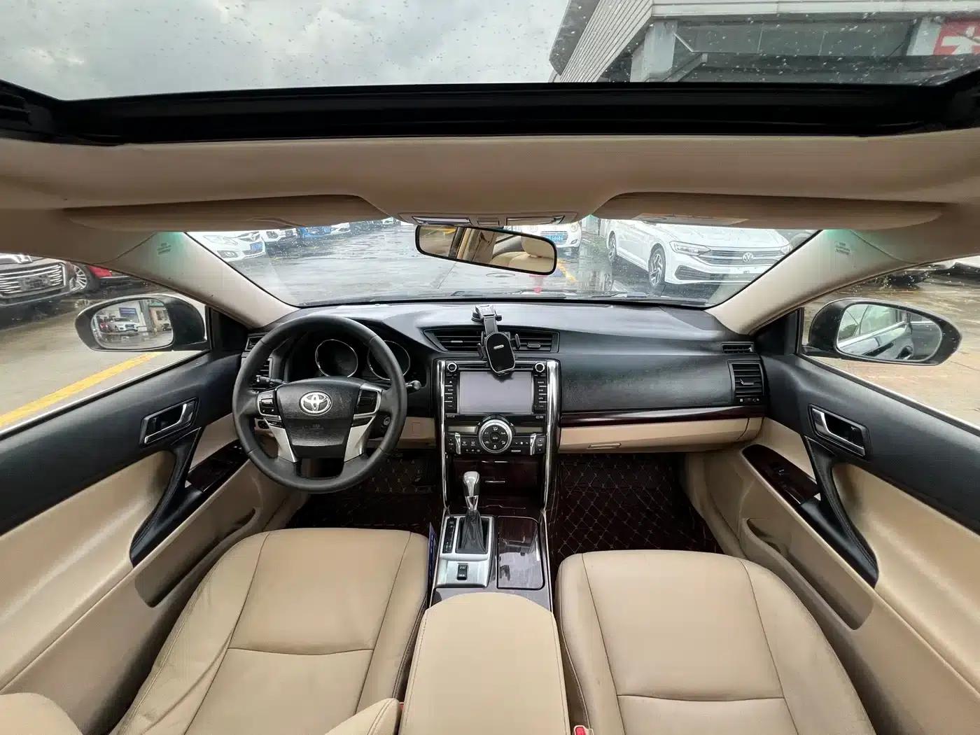 Reiz 2012 2.5V Elegant Elite Edition — миниатюра 12