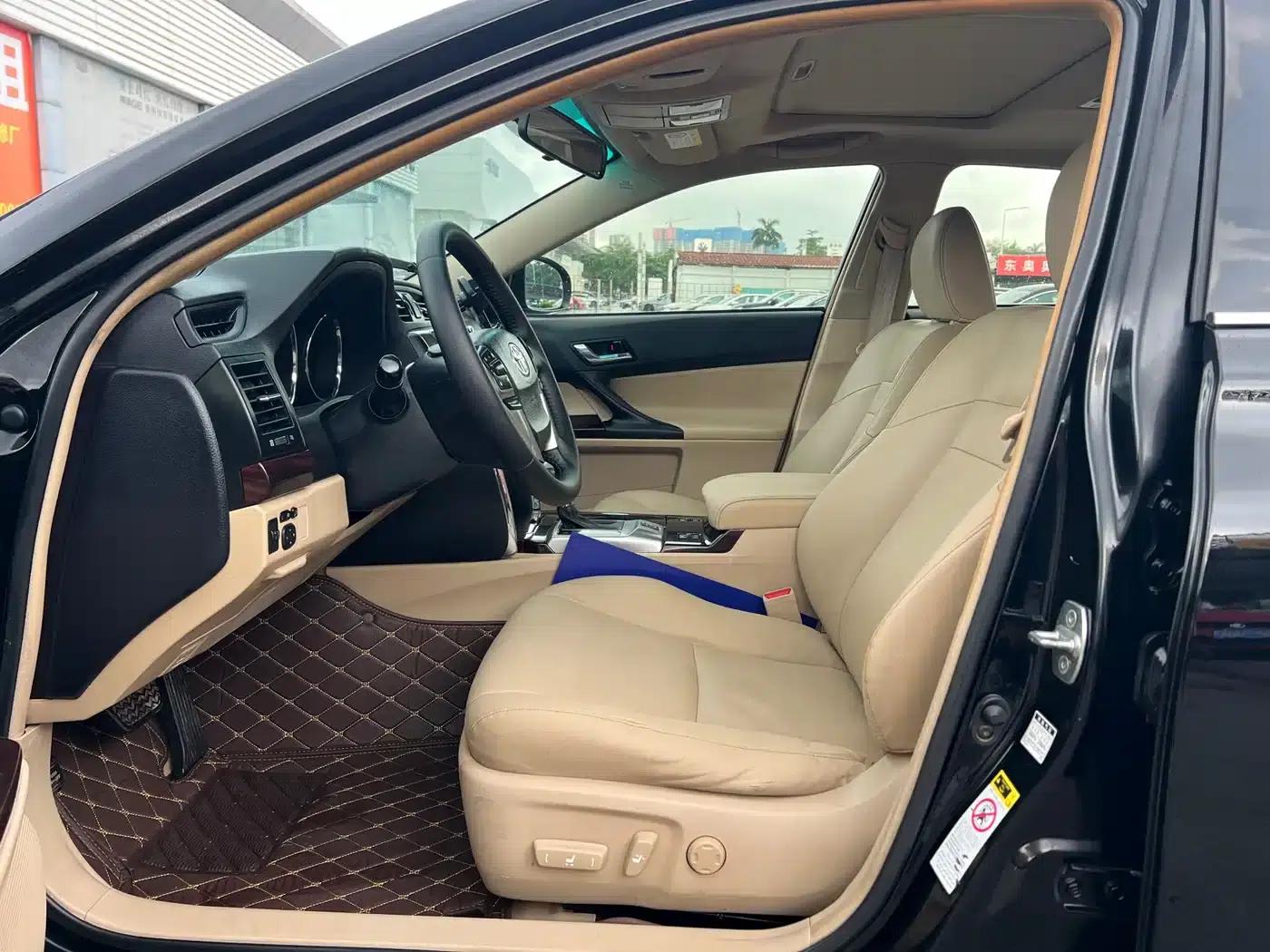 Reiz 2012 2.5V Elegant Elite Edition — миниатюра 7