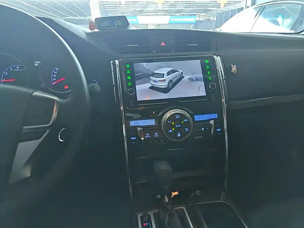 Reiz 2013 2.5S Elite Edition — миниатюра 13