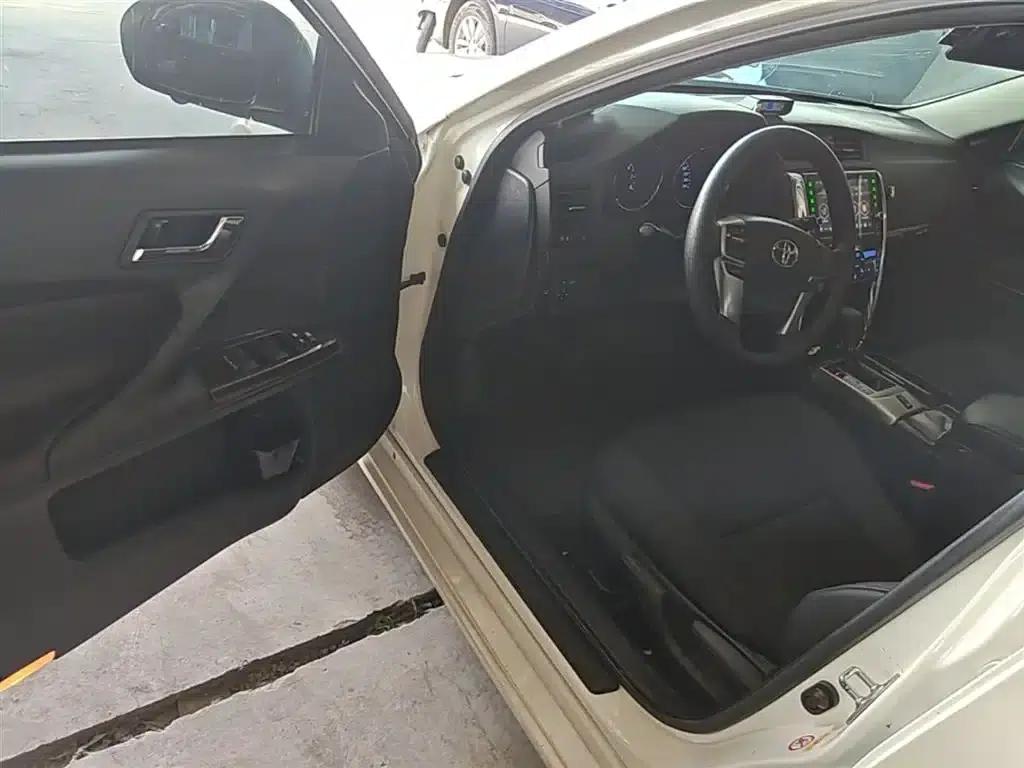 Reiz 2013 2.5S Elite Edition — миниатюра 16