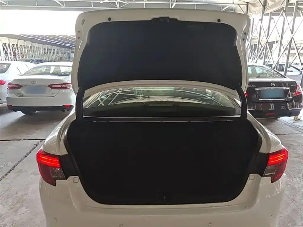 Reiz 2013 2.5S Elite Edition — миниатюра 19