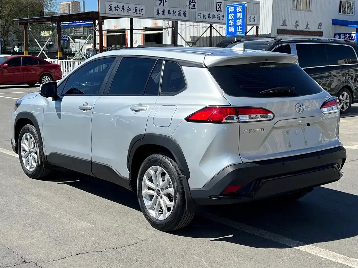 Fenglanda 2024 2.0L CVT Leading Edition — миниатюра 8
