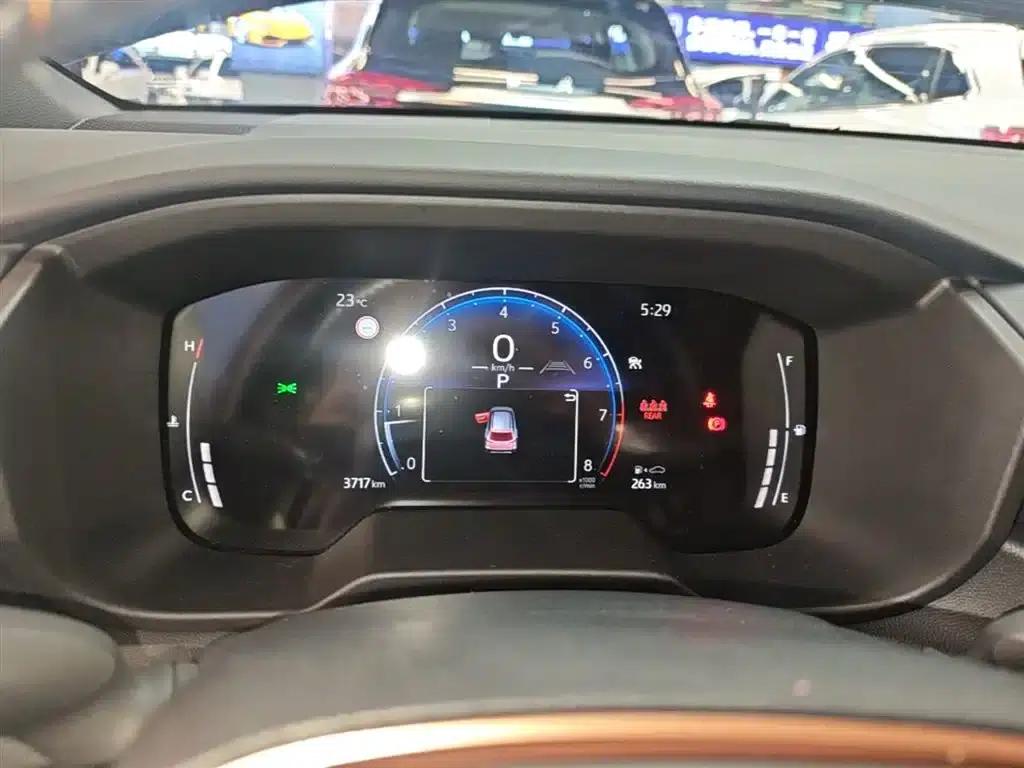 2026 Toyota Land Cruiser 2.0L CVT Comfort Edition — миниатюра 12