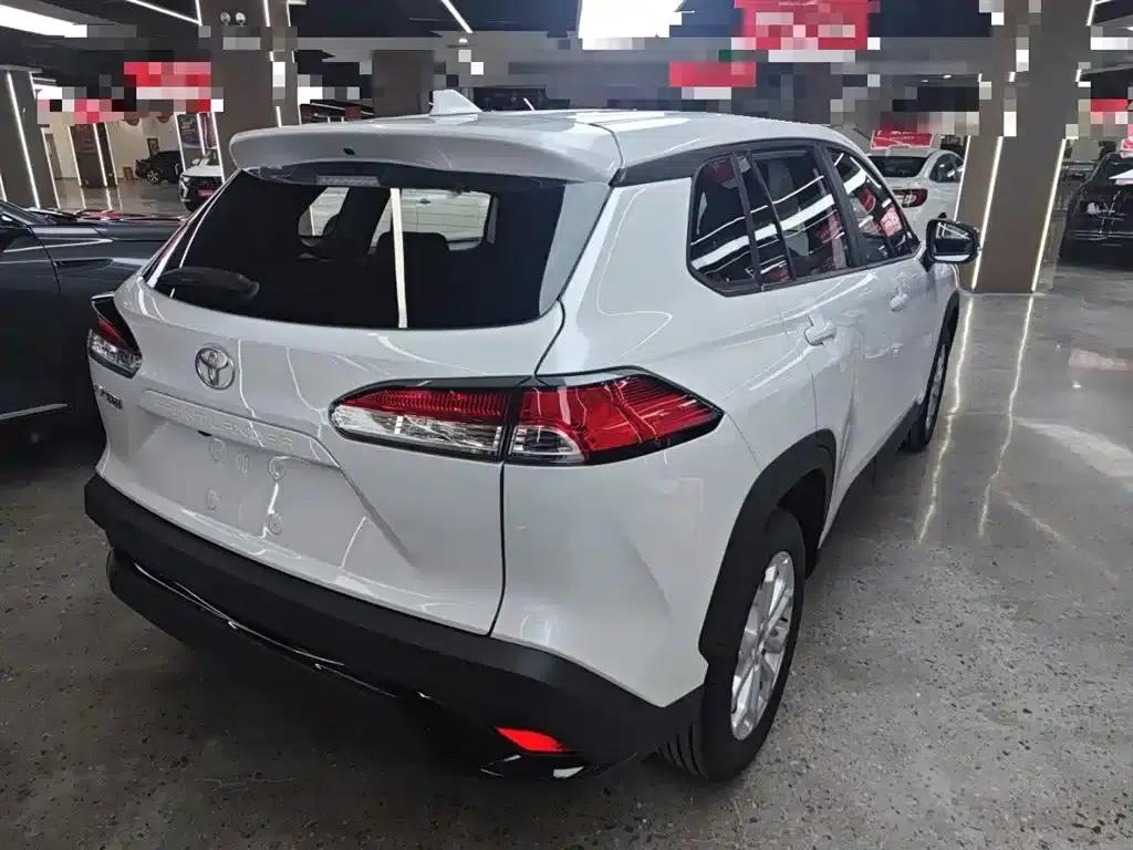 2026 Toyota Land Cruiser 2.0L CVT Comfort Edition — миниатюра 12