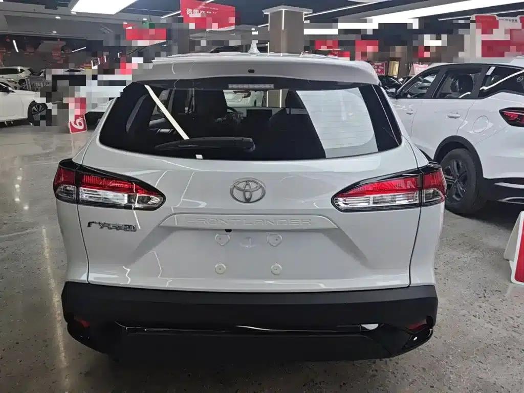 2026 Toyota Land Cruiser 2.0L CVT Comfort Edition — миниатюра 13