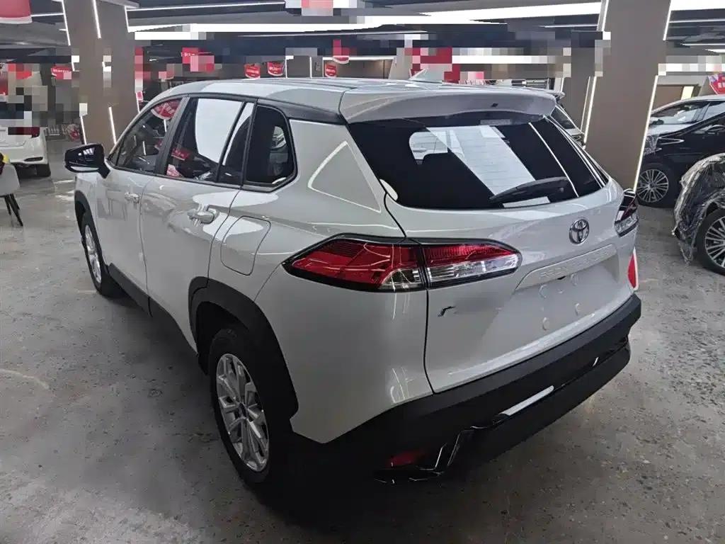 2026 Toyota Land Cruiser 2.0L CVT Comfort Edition — миниатюра 14