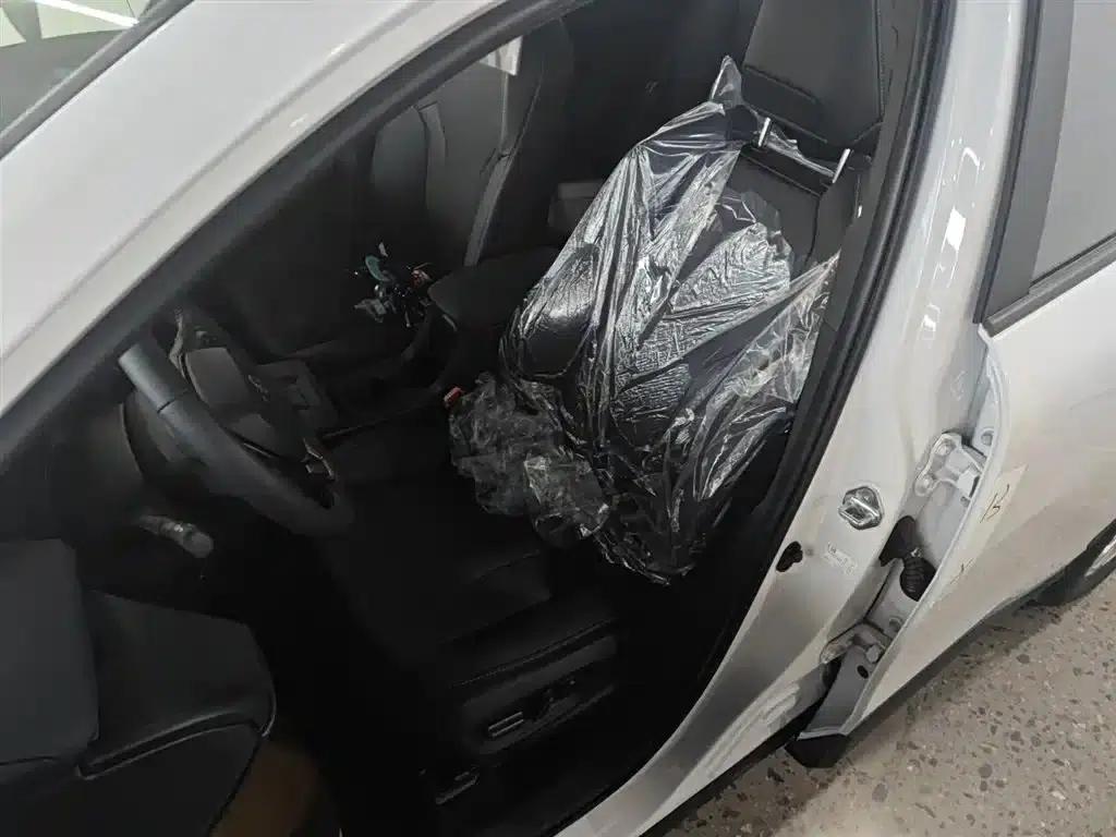 2026 Toyota Land Cruiser 2.0L CVT Comfort Edition — миниатюра 11