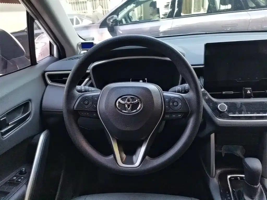 Fenglanda 2024 2.0L CVT Leading Plus Edition — миниатюра 17
