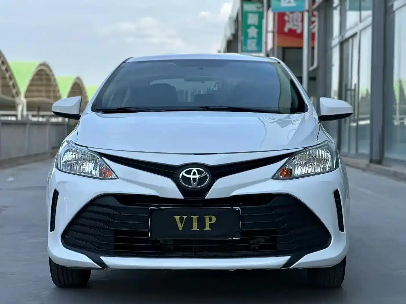 Vios 2017 1.5L CVT Adventure Edition — миниатюра 2