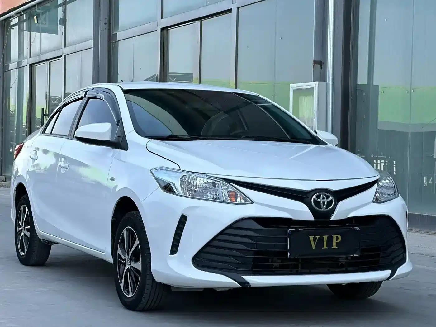 Vios 2017 1.5L CVT Adventure Edition — миниатюра 3