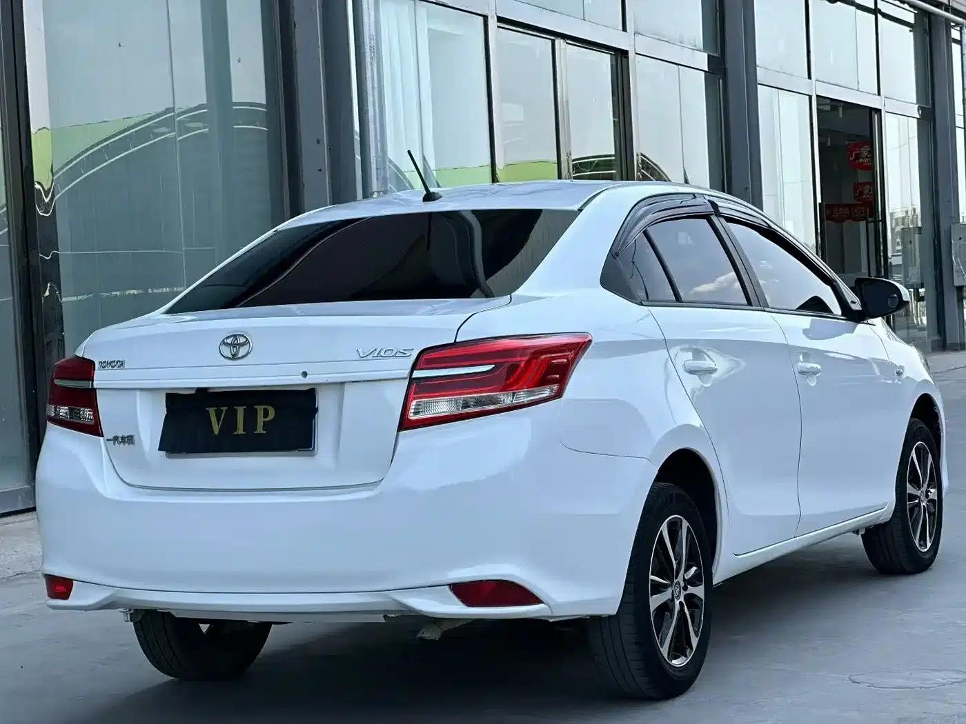 Vios 2017 1.5L CVT Adventure Edition — миниатюра 6
