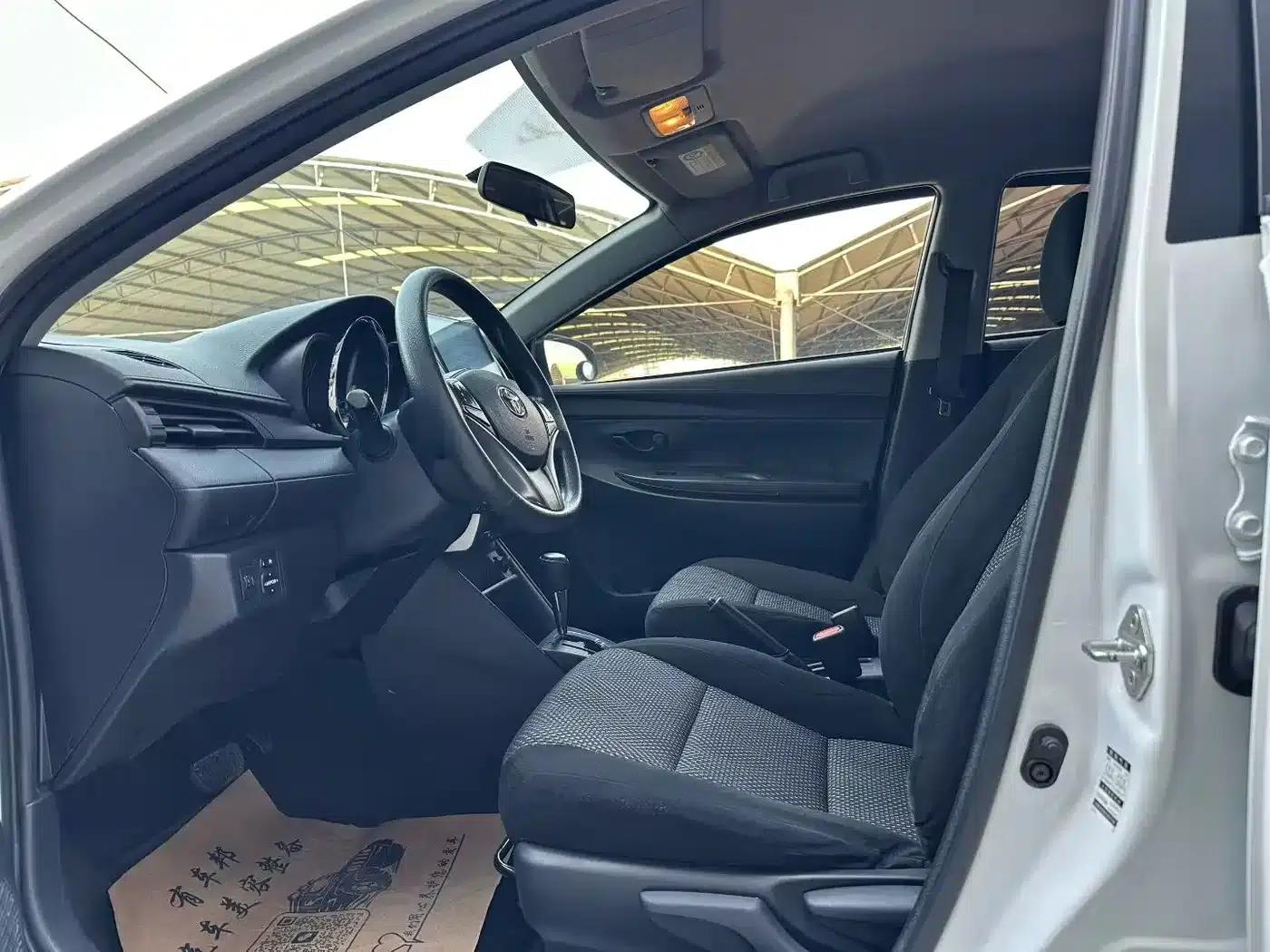 Vios 2017 1.5L CVT Adventure Edition — миниатюра 7