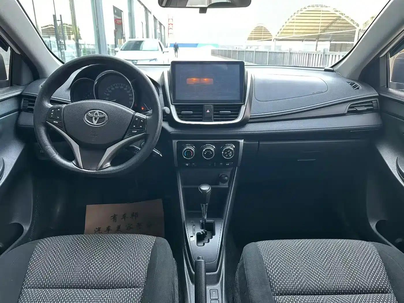 Vios 2017 1.5L CVT Adventure Edition — миниатюра 8
