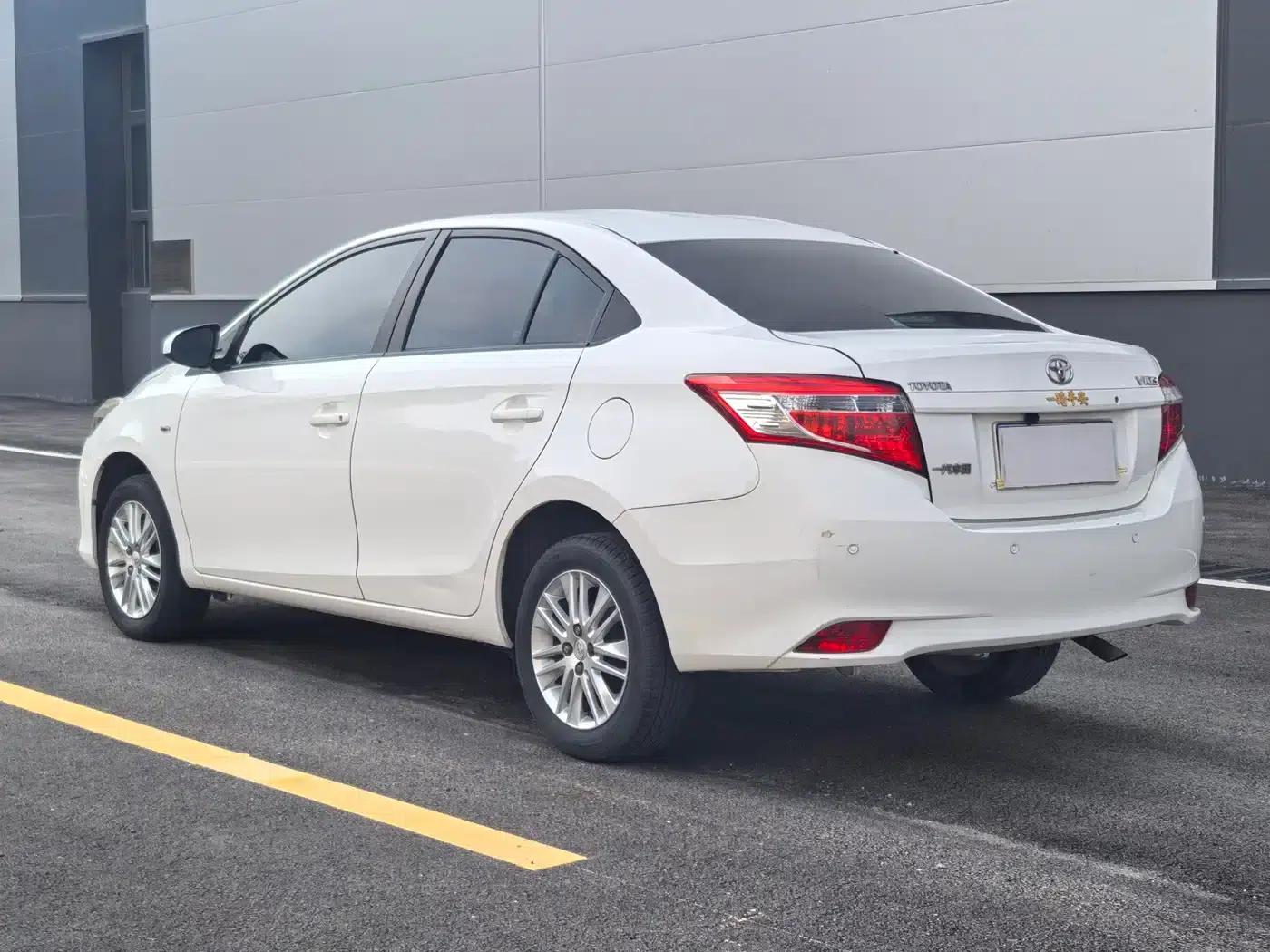Vios 2014 1.5L Automatic Smart Edition — миниатюра 4