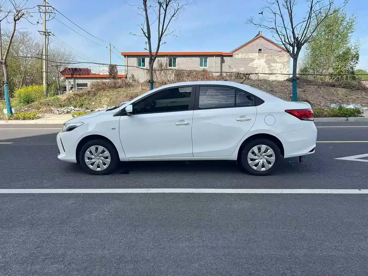 Vios 2019 1.5L CVT Adventure Edition — миниатюра 4