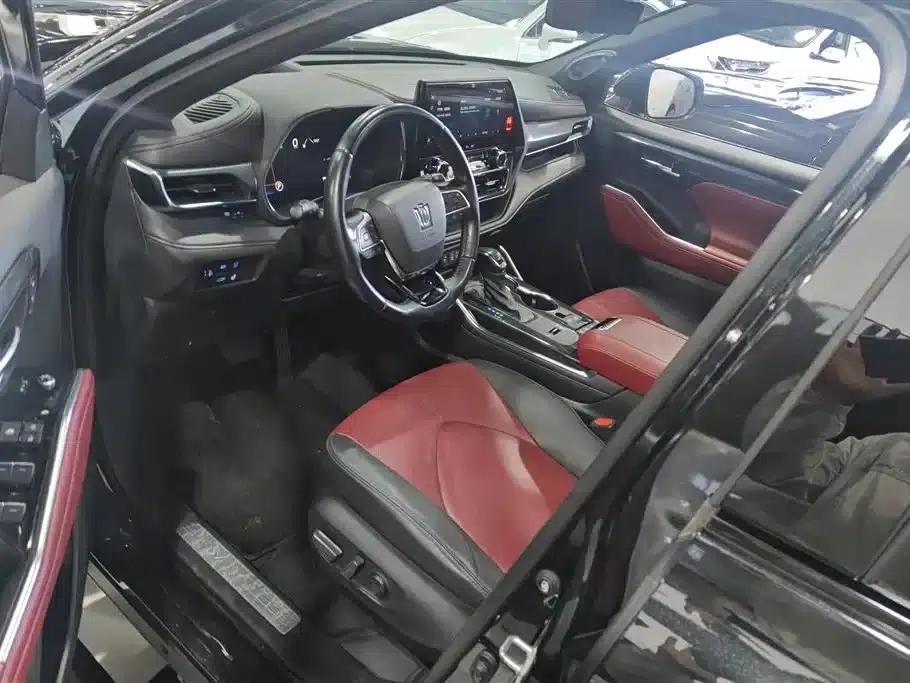 Crown Land Cruiser 2021 2.5L HEV 4WD Flagship Edition — миниатюра 9