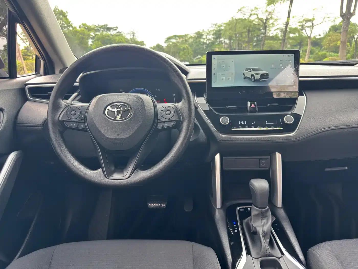2024 Toyota Corolla 2.0L Intelligent Hybrid Pioneer Edition — миниатюра 13