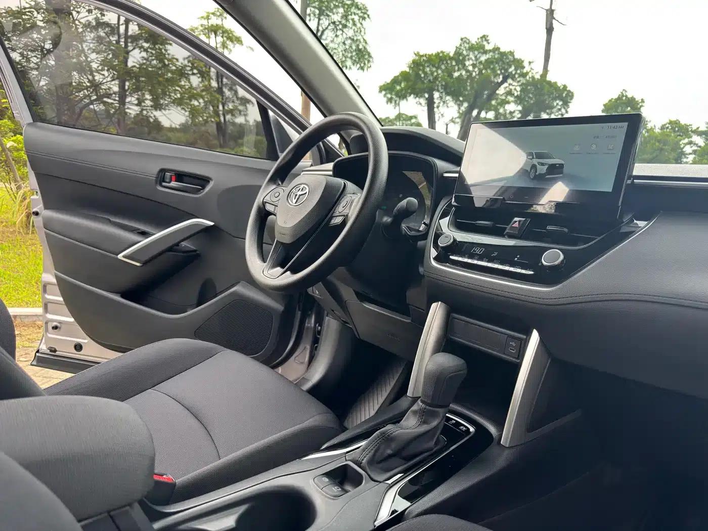 2024 Toyota Corolla 2.0L Intelligent Hybrid Pioneer Edition — миниатюра 8