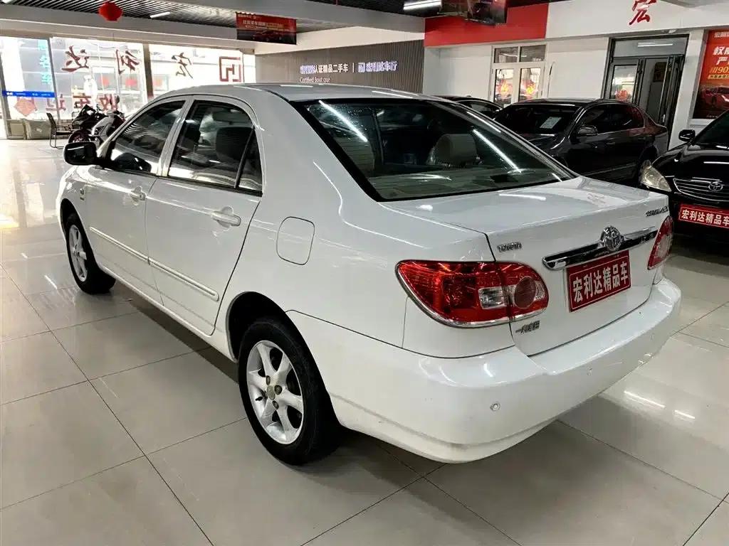 Corolla 2011 1.6L Automatic Classic Edition — миниатюра 16