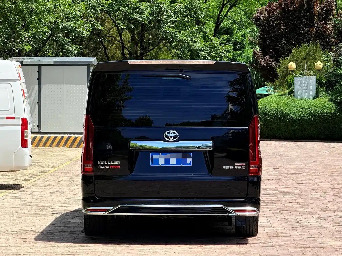 2025 HIACE 3.5L Automatic — миниатюра 13