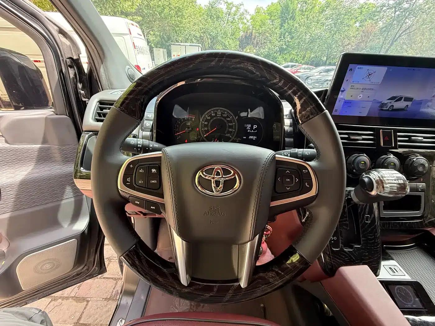 2025 HIACE 3.5L Automatic — миниатюра 14