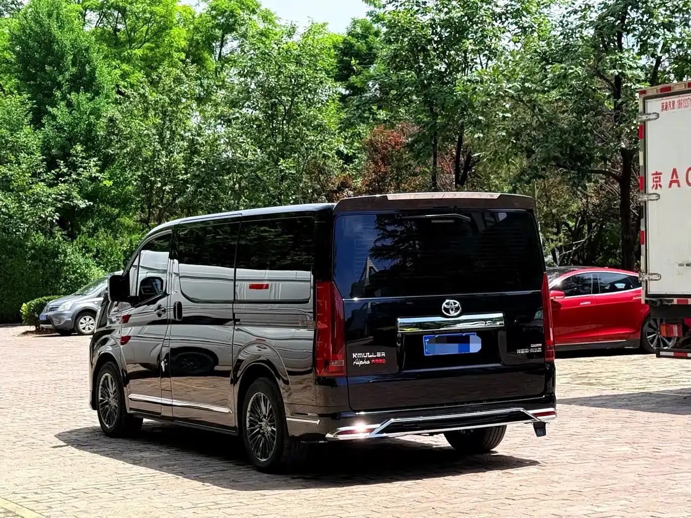 2025 HIACE 3.5L Automatic — миниатюра 15