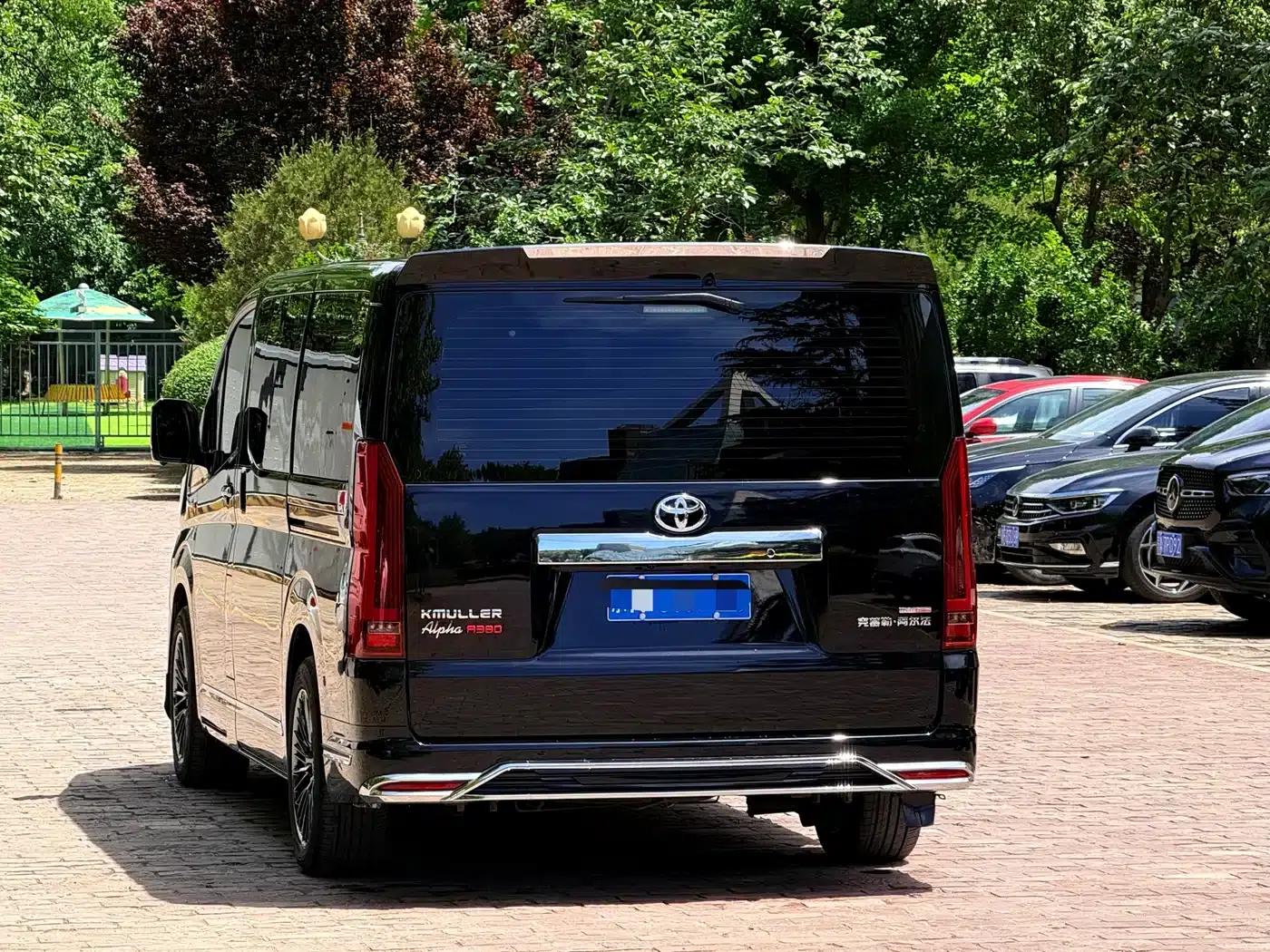 2025 HIACE 3.5L Automatic — миниатюра 17