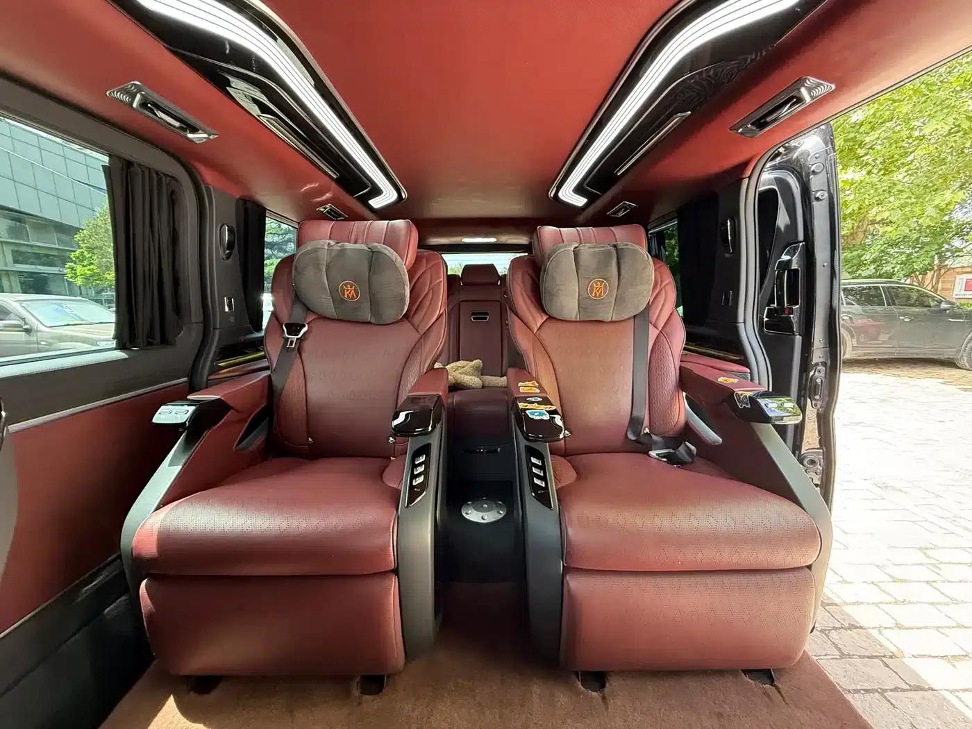 2025 HIACE 3.5L Automatic — миниатюра 6
