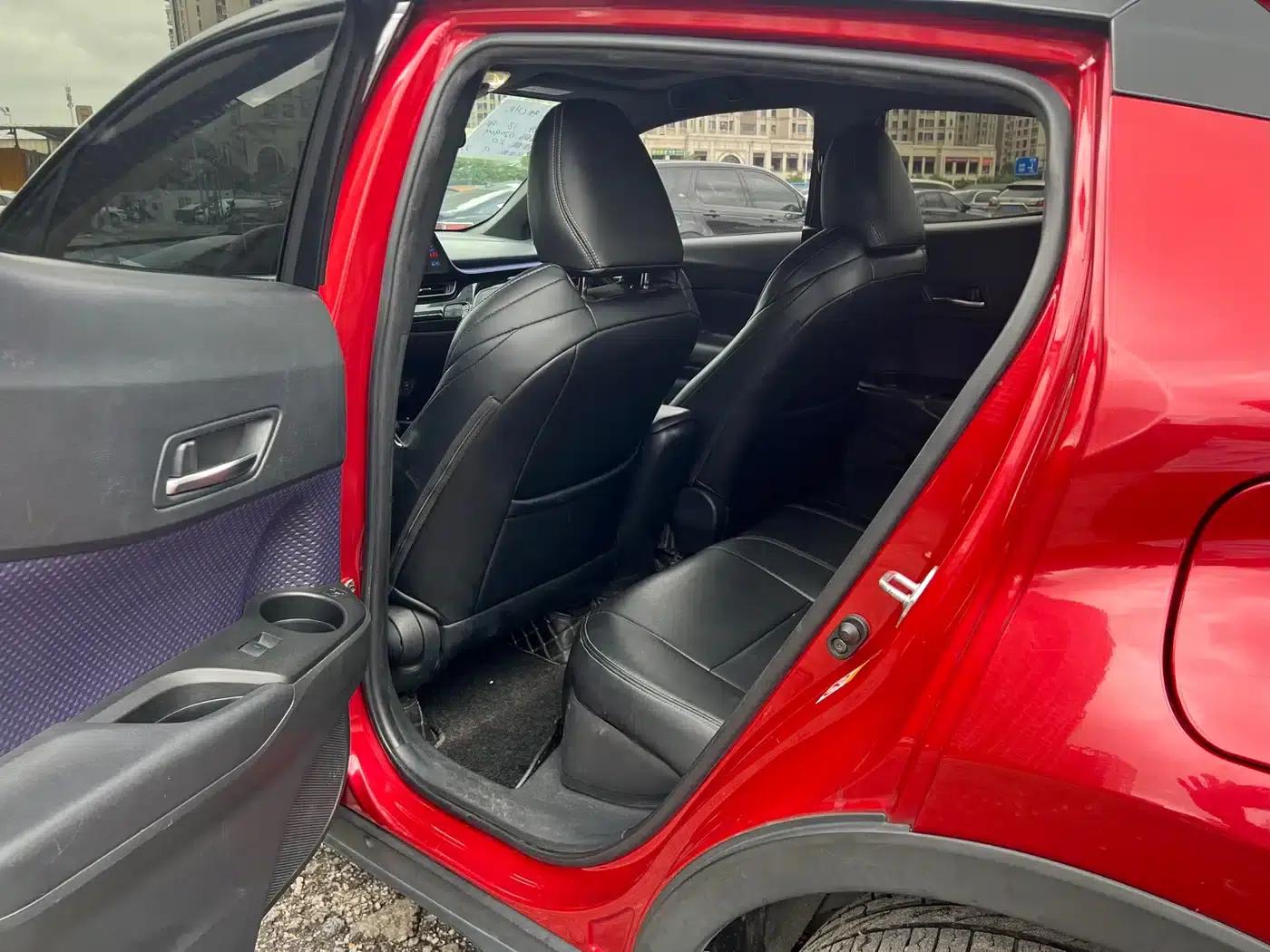Toyota C-HR 2018 2.0L Luxury Sunroof Edition (National V Emission Standard) — миниатюра 9
