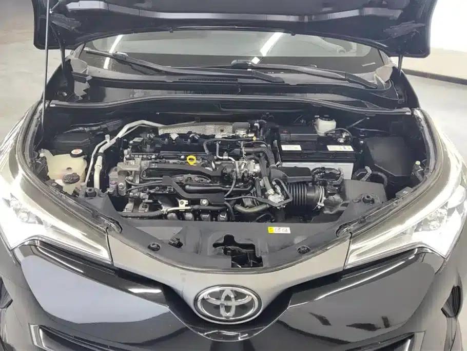 Toyota C-HR 2020 2.0L Leading Edition — миниатюра 10